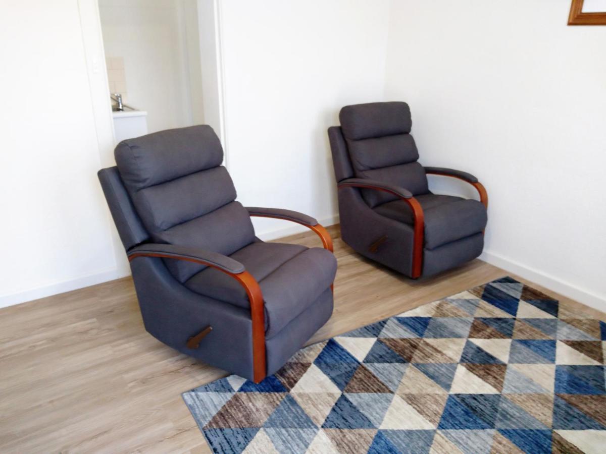 Millicent Motel Bagian luar foto